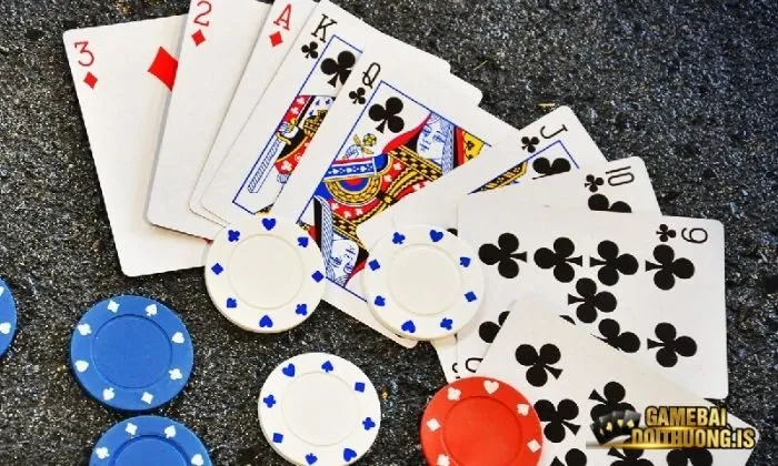 Dịch vụ chăm sóc khách hàng chuyên nghiệp, luôn hỗ trợ người chơi mọi lúc, mọi nơi