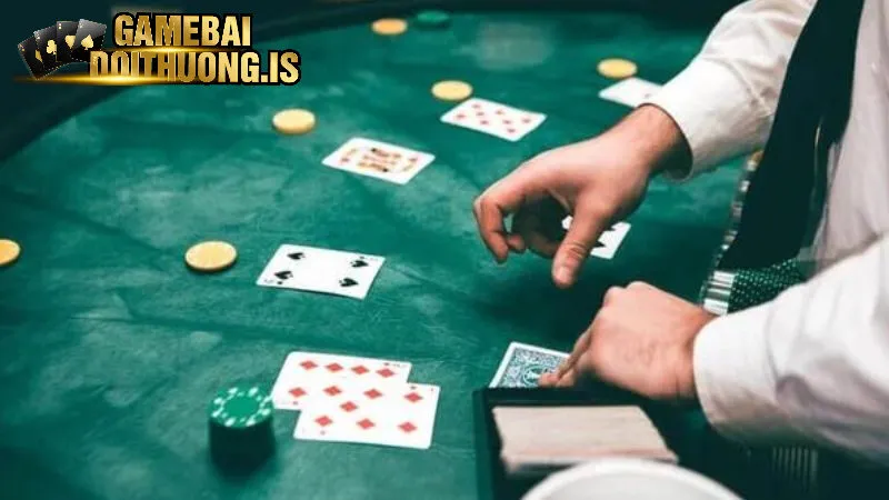 Ghim giữ các lá bài thực sự hữu ích